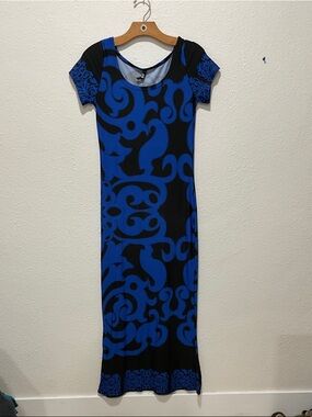 White Mark Black & Blue Swirl-Print Maxi Dress